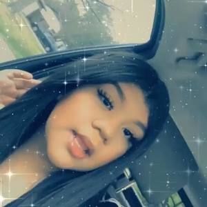 Meet your Posher, Vanessa